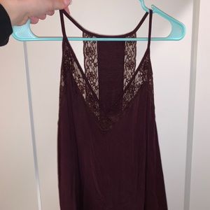 maroon tank top